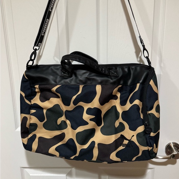 PUMA Black and Tan Camouflage Duffel Bag - Picture 5 of 5